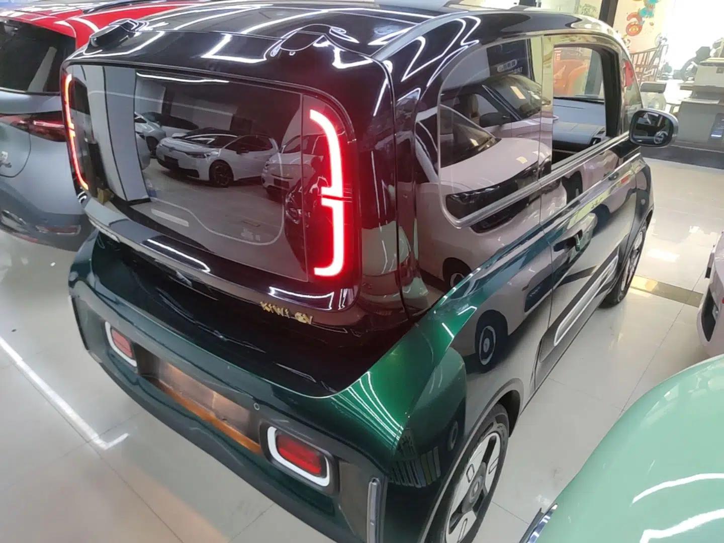 Baojun KiWi EV 2022 Artist Lite Edition Ternary Lithium — миниатюра 6