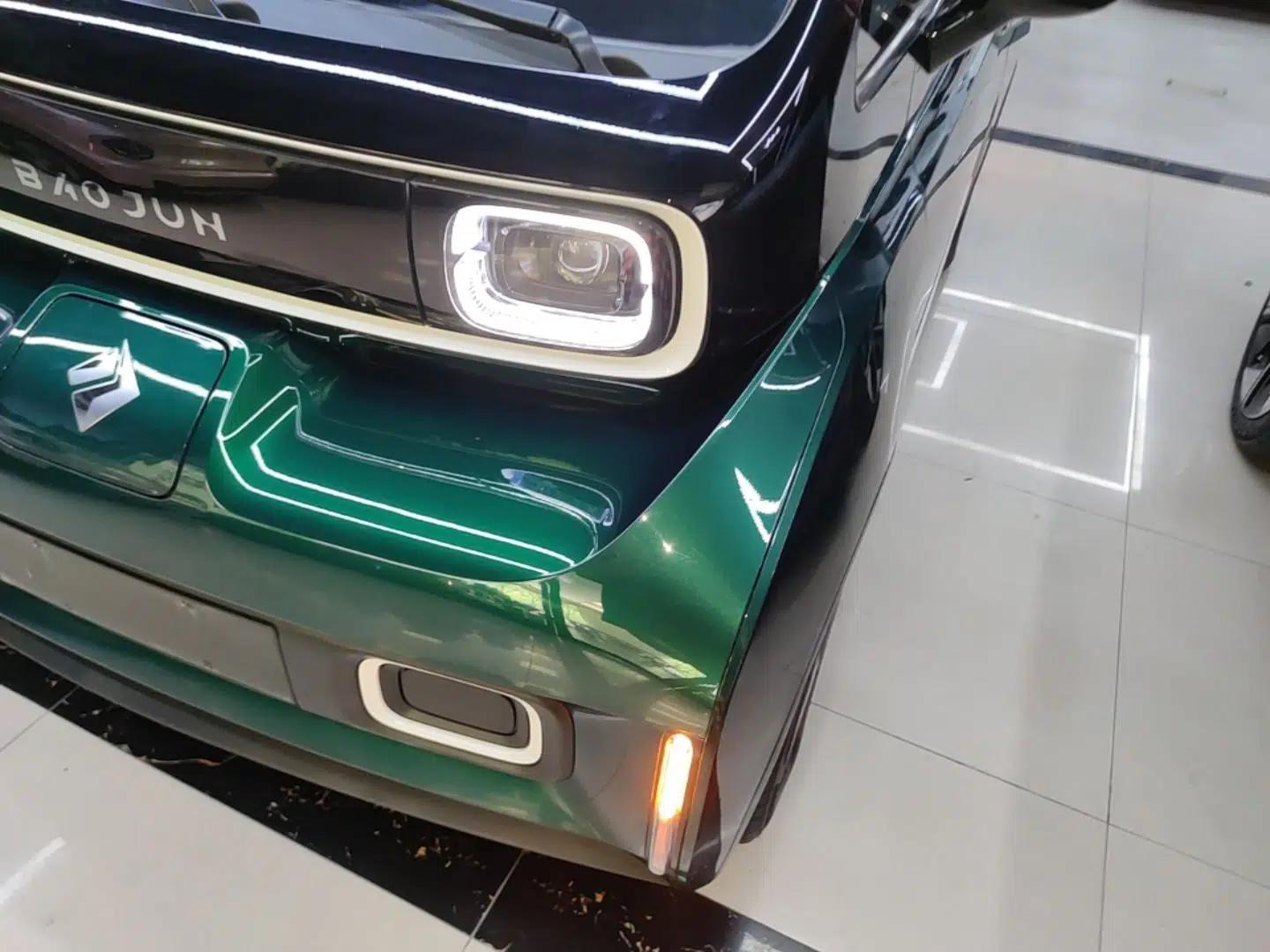 Baojun KiWi EV 2022 Artist Lite Edition Ternary Lithium — миниатюра 8