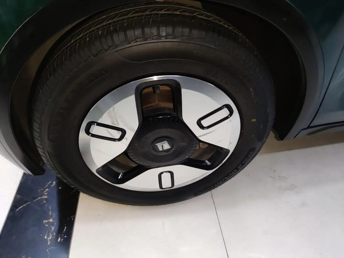 Baojun KiWi EV 2022 Artist Lite Edition Ternary Lithium — миниатюра 10