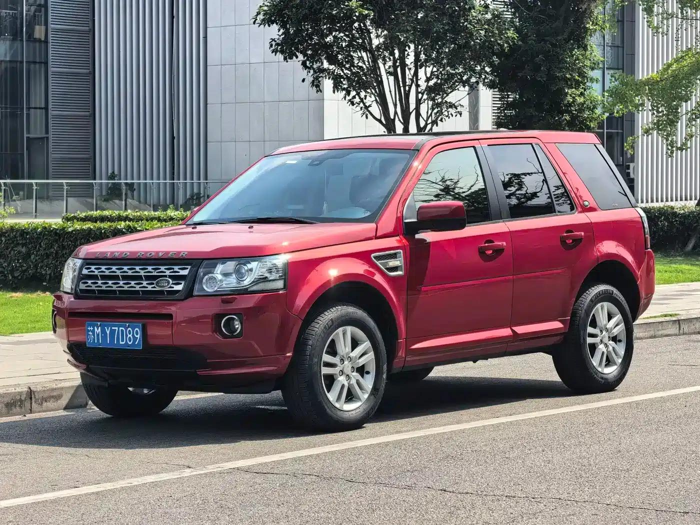 Freelander 2 2014 2.2T SD4 SE Diesel — миниатюра 1