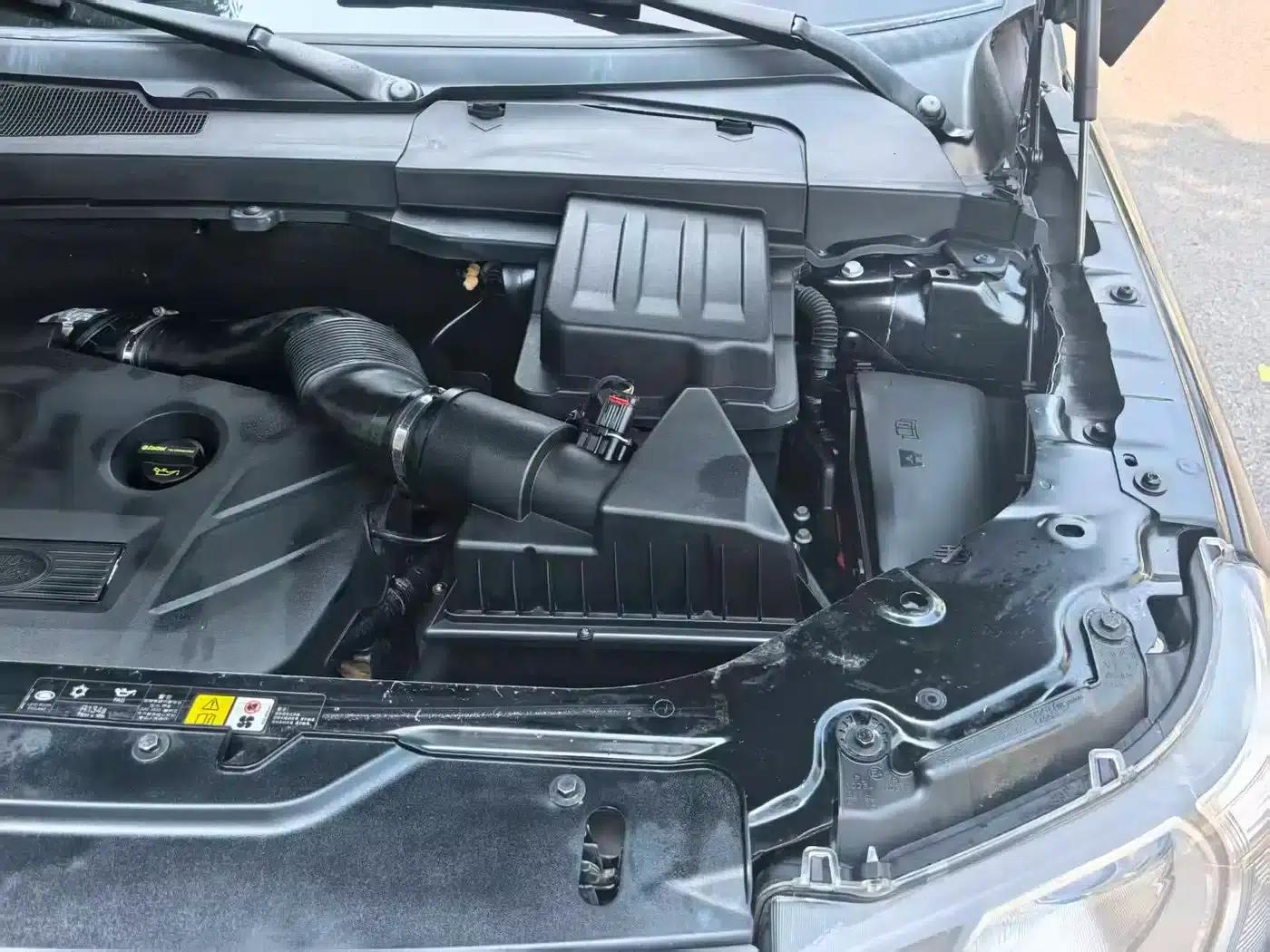 Freelander 2 2012 2.0T Si4 HSE Petrol Version — миниатюра 16
