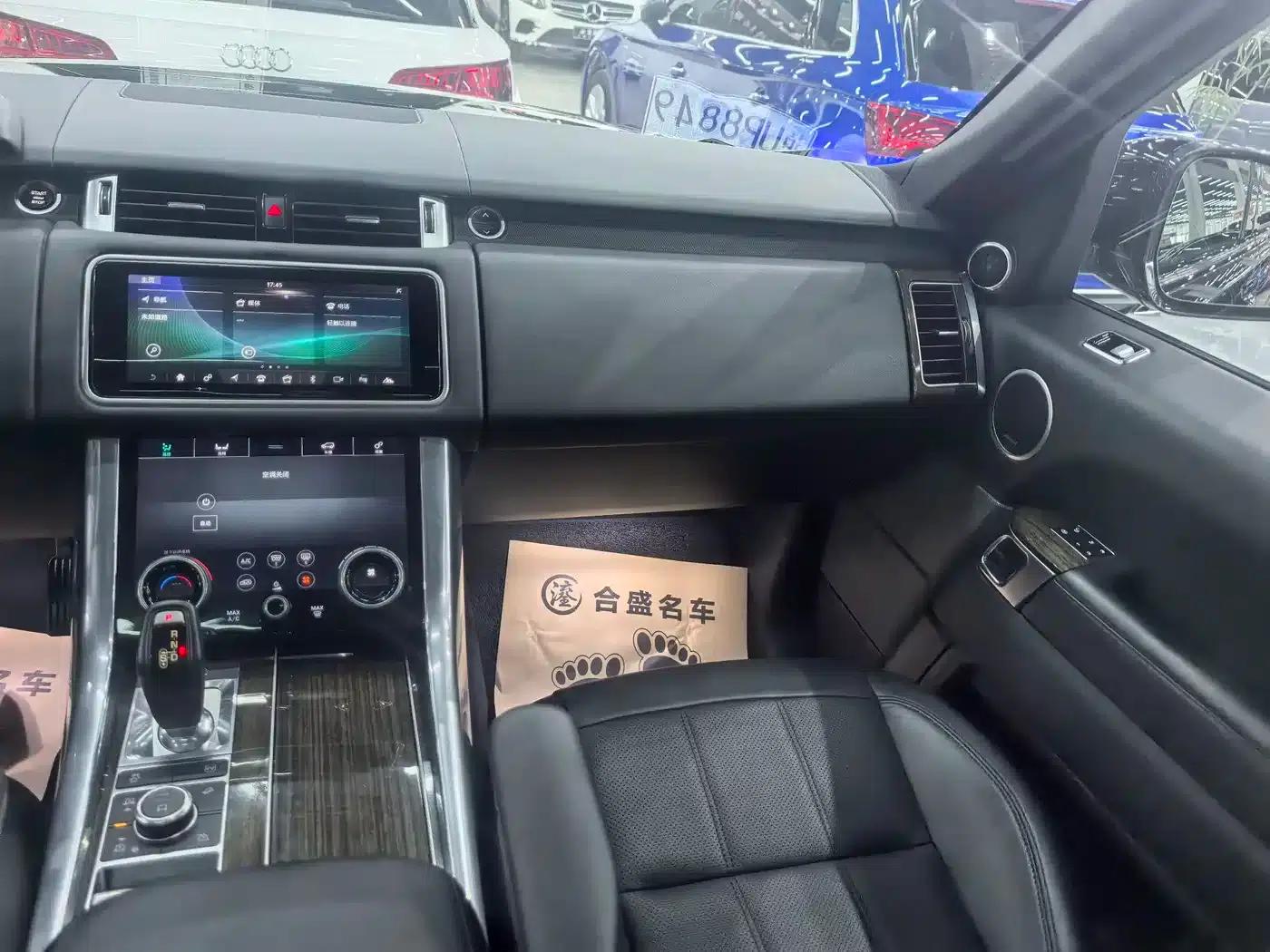 Range Rover Sport Hybrid 2018 P400e — миниатюра 16