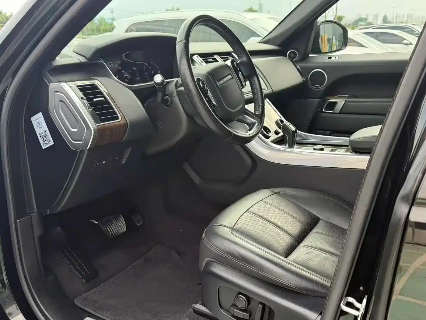Range Rover Sport Hybrid 2018 P400e — миниатюра 4