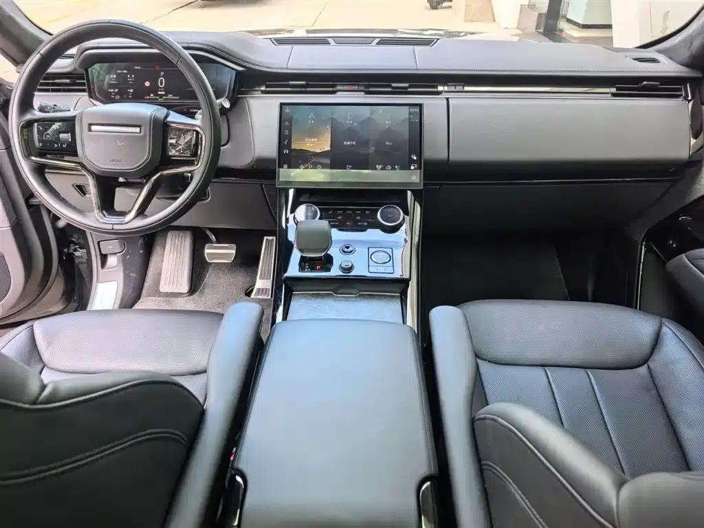 Range Rover Sport Hybrid 2023 P510e Plug-in Electric Hybrid First Edition — миниатюра 8