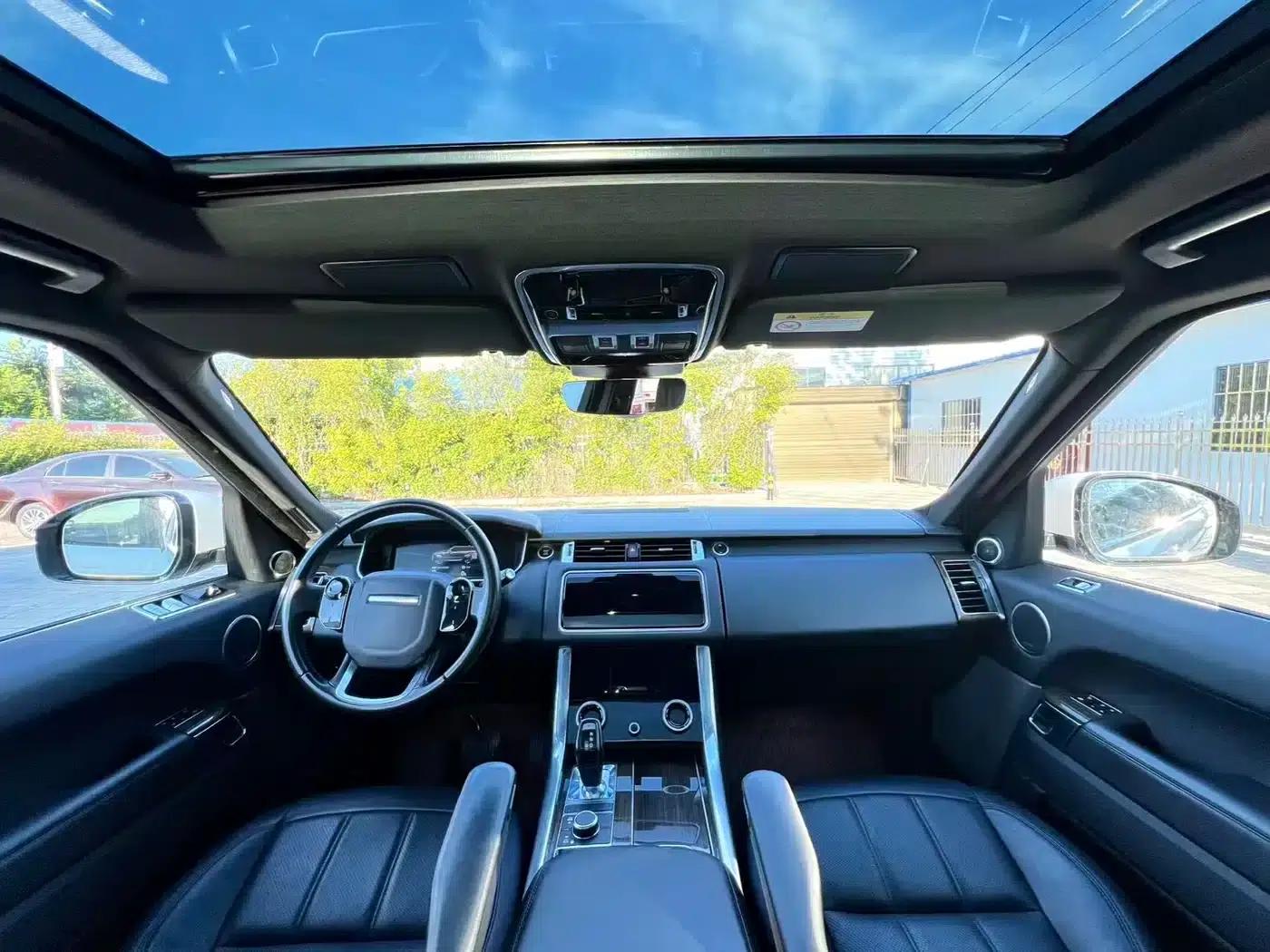 Range Rover Sport Hybrid 2018 P400e — миниатюра 9