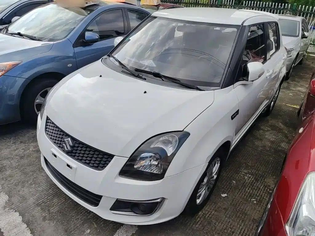 2013 Swift 1.5L Manual Standard Edition — миниатюра 2