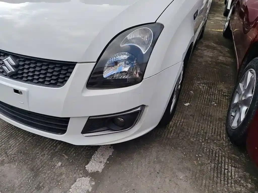 2013 Swift 1.5L Manual Standard Edition — миниатюра 24