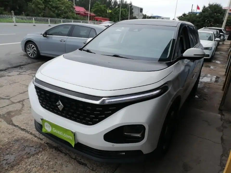 Baojun RM-5 2019 1.5T CVT 24-Hour Online Premium Version 7 Seats — миниатюра 1