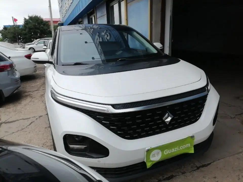 Baojun RM-5 2019 1.5T CVT 24-Hour Online Premium Version 7 Seats — миниатюра 3