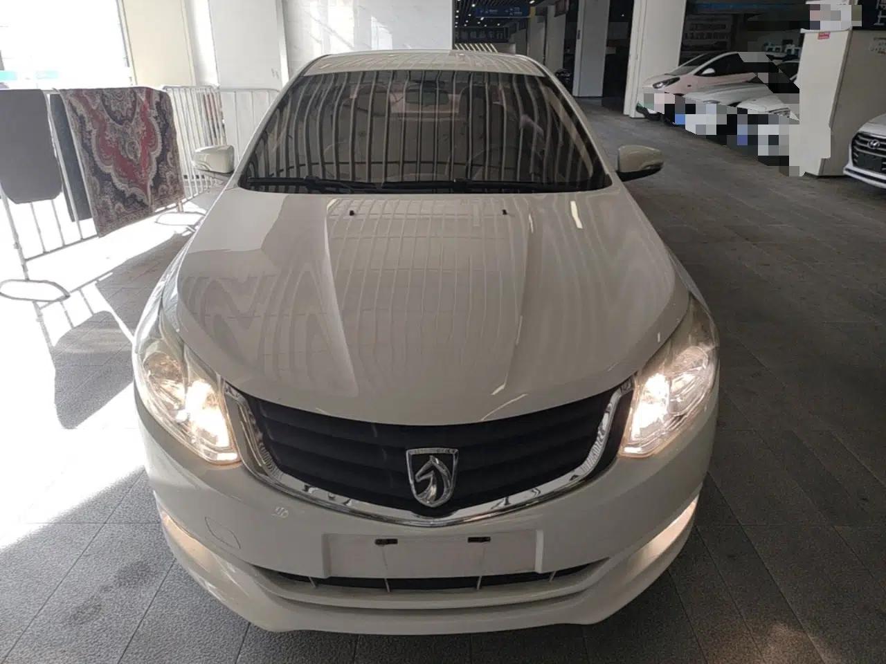 Baojun 630 2014 1.5L automatic comfort version — миниатюра 2