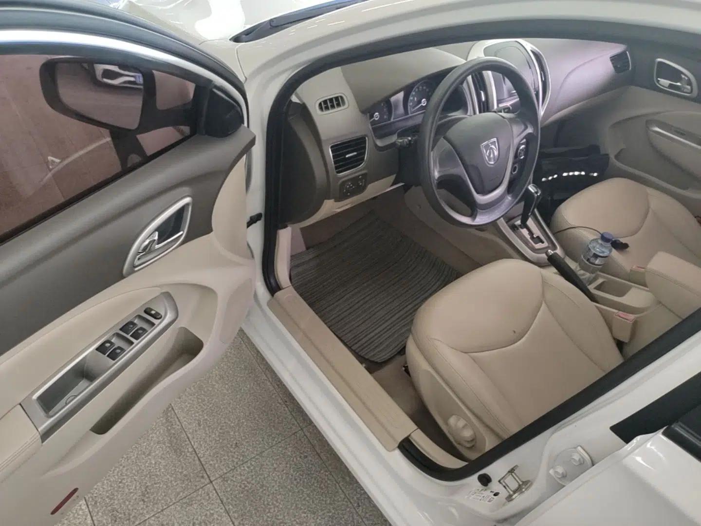 Baojun 630 2014 1.5L automatic comfort version — миниатюра 23