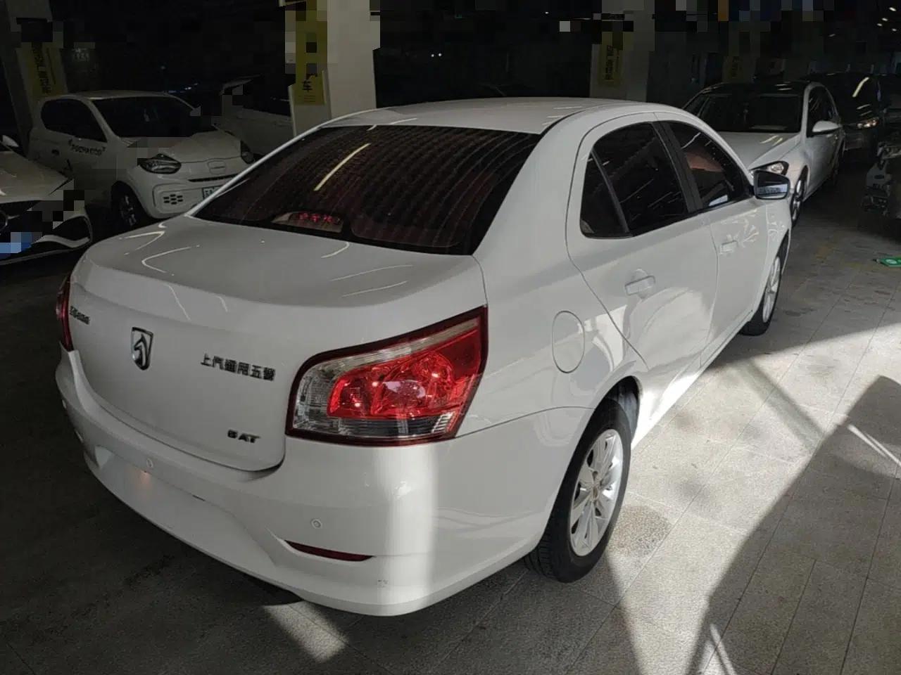 Baojun 630 2014 1.5L automatic comfort version — миниатюра 6