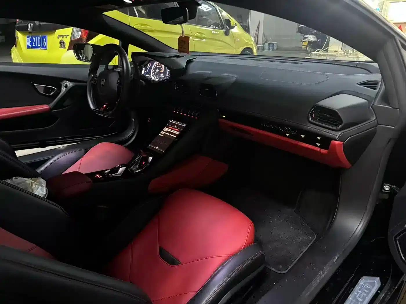 Huracán 2020 Huracán EVO RWD — миниатюра 2
