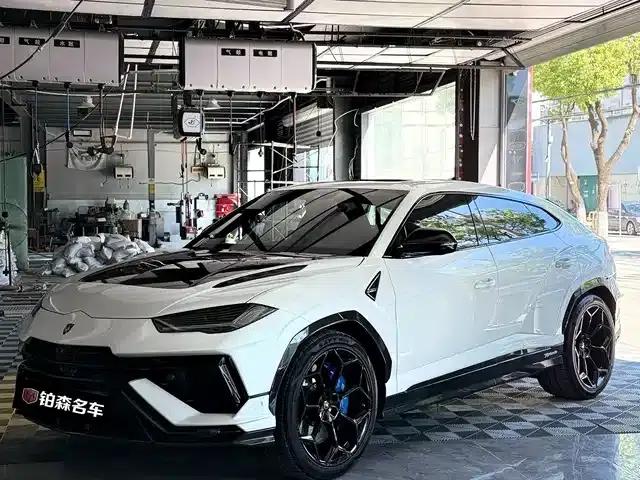 2018 Urus 4.0T V8