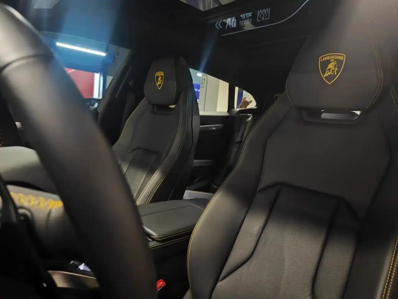 2021 Urus 4.0T V8 — миниатюра 6