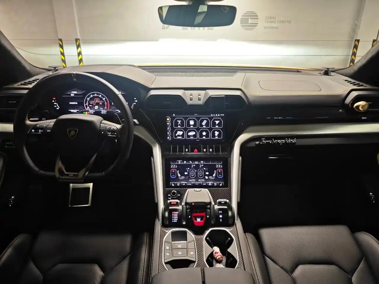 2021 Urus 4.0T V8 — миниатюра 9