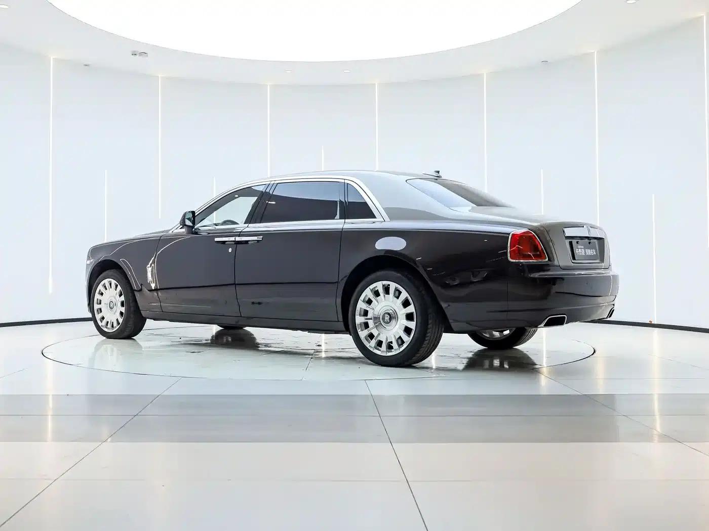 2015 Ghost Series II Extended Wheelbase — миниатюра 4