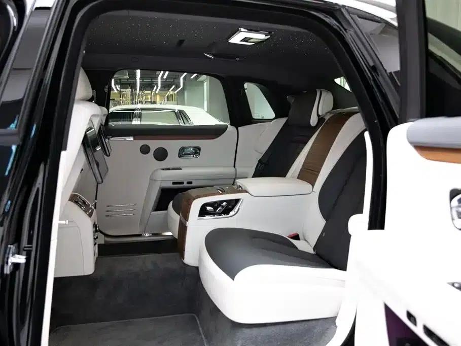 2021 Ghost 6.7T Long Wheelbase — миниатюра 11