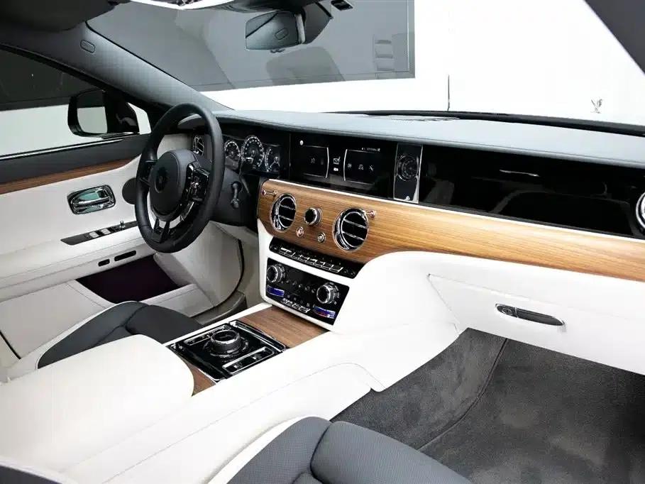2021 Ghost 6.7T Long Wheelbase — миниатюра 20