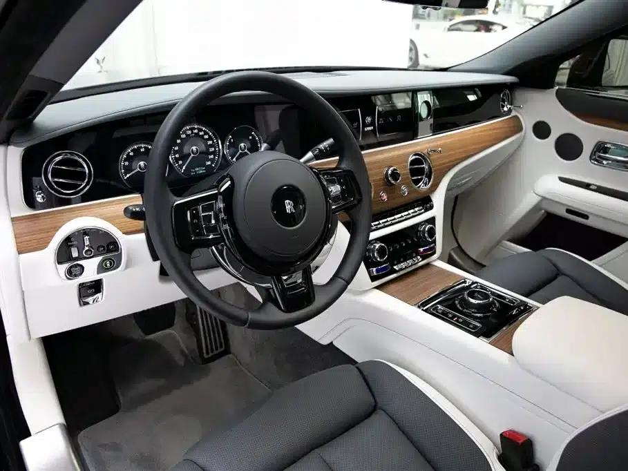 2021 Ghost 6.7T Long Wheelbase — миниатюра 9