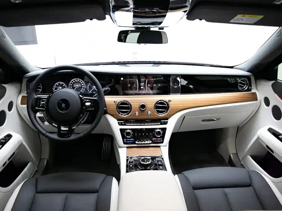 2021 Ghost 6.7T Long Wheelbase — миниатюра 10