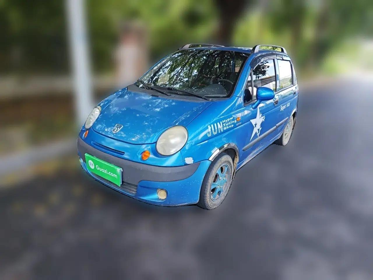 Baojun Lechi 2012 Revised 1.0L Manual P-TEC Standard Edition — миниатюра 1