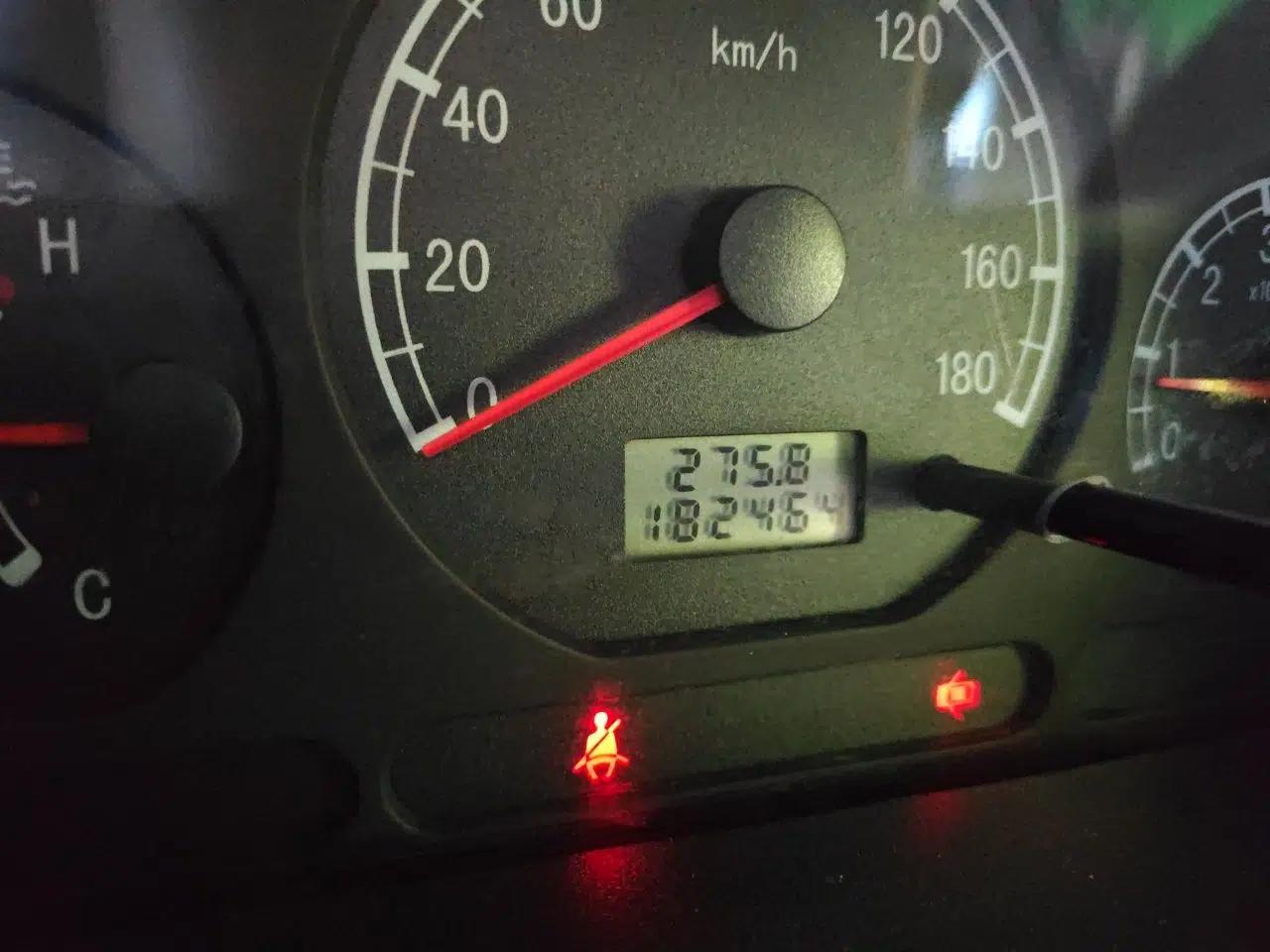 Baojun Lechi 2012 Revised 1.0L Manual P-TEC Standard Edition — миниатюра 12