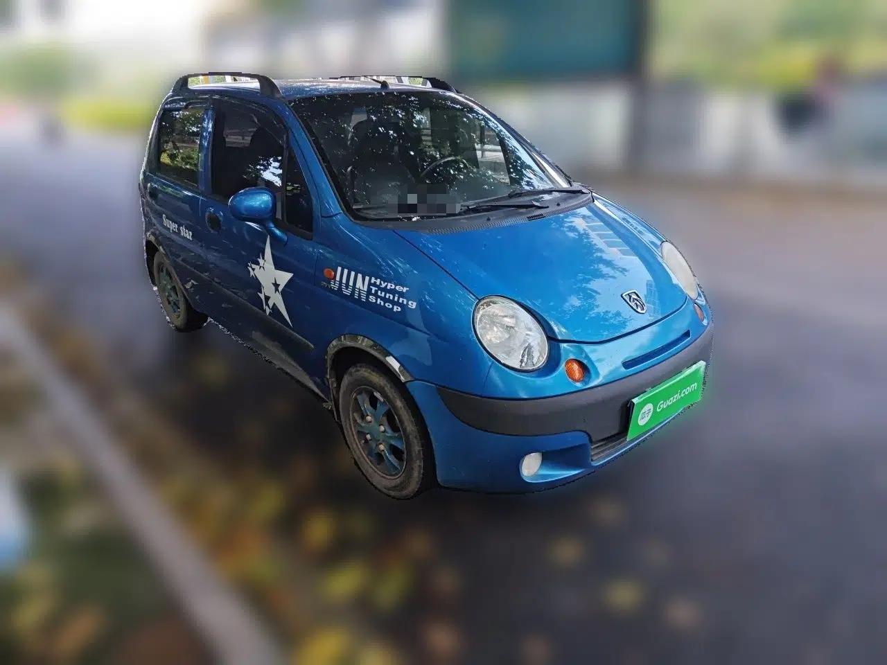 Baojun Lechi 2012 Revised 1.0L Manual P-TEC Standard Edition — миниатюра 3