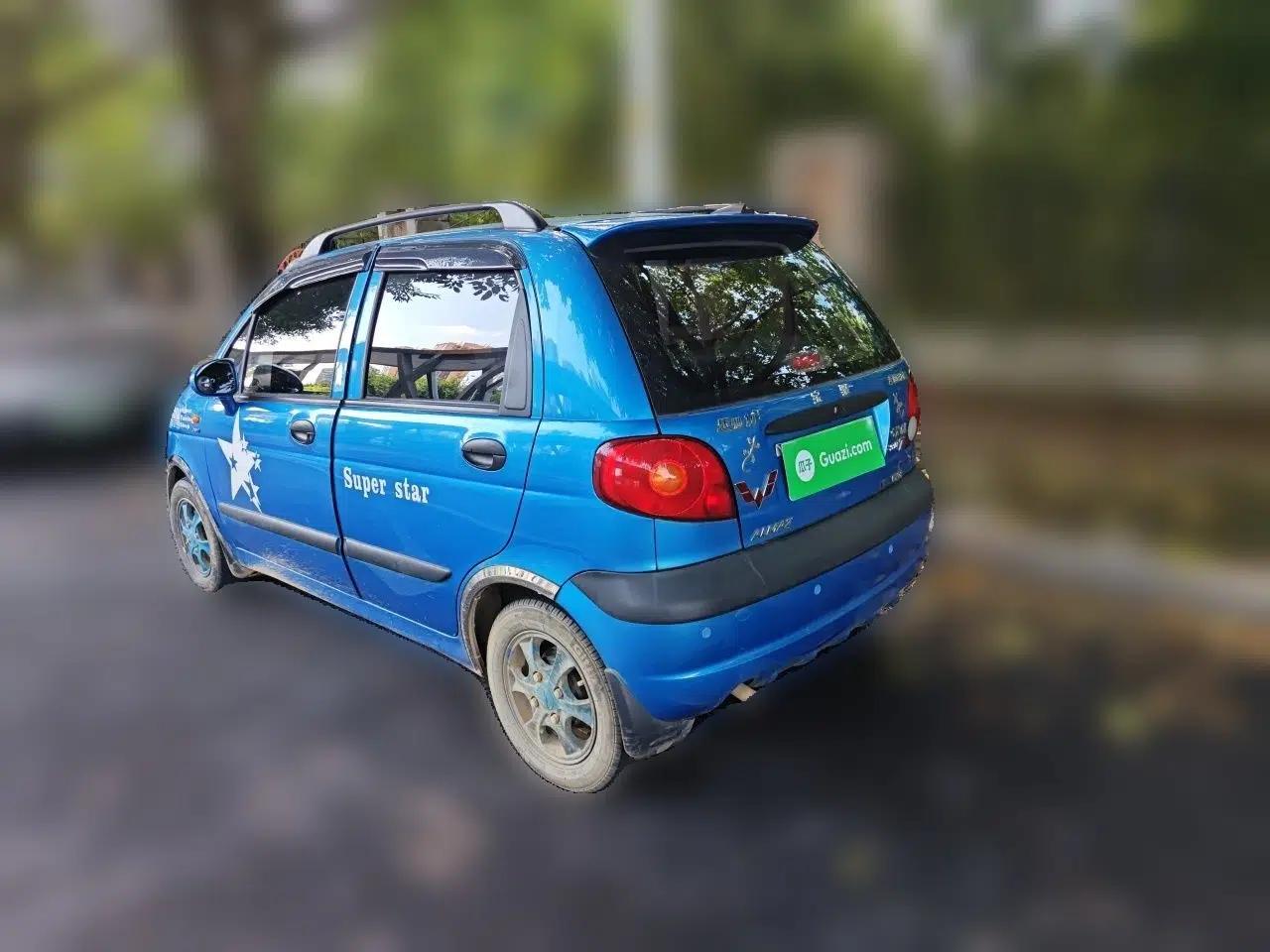 Baojun Lechi 2012 Revised 1.0L Manual P-TEC Standard Edition — миниатюра 4
