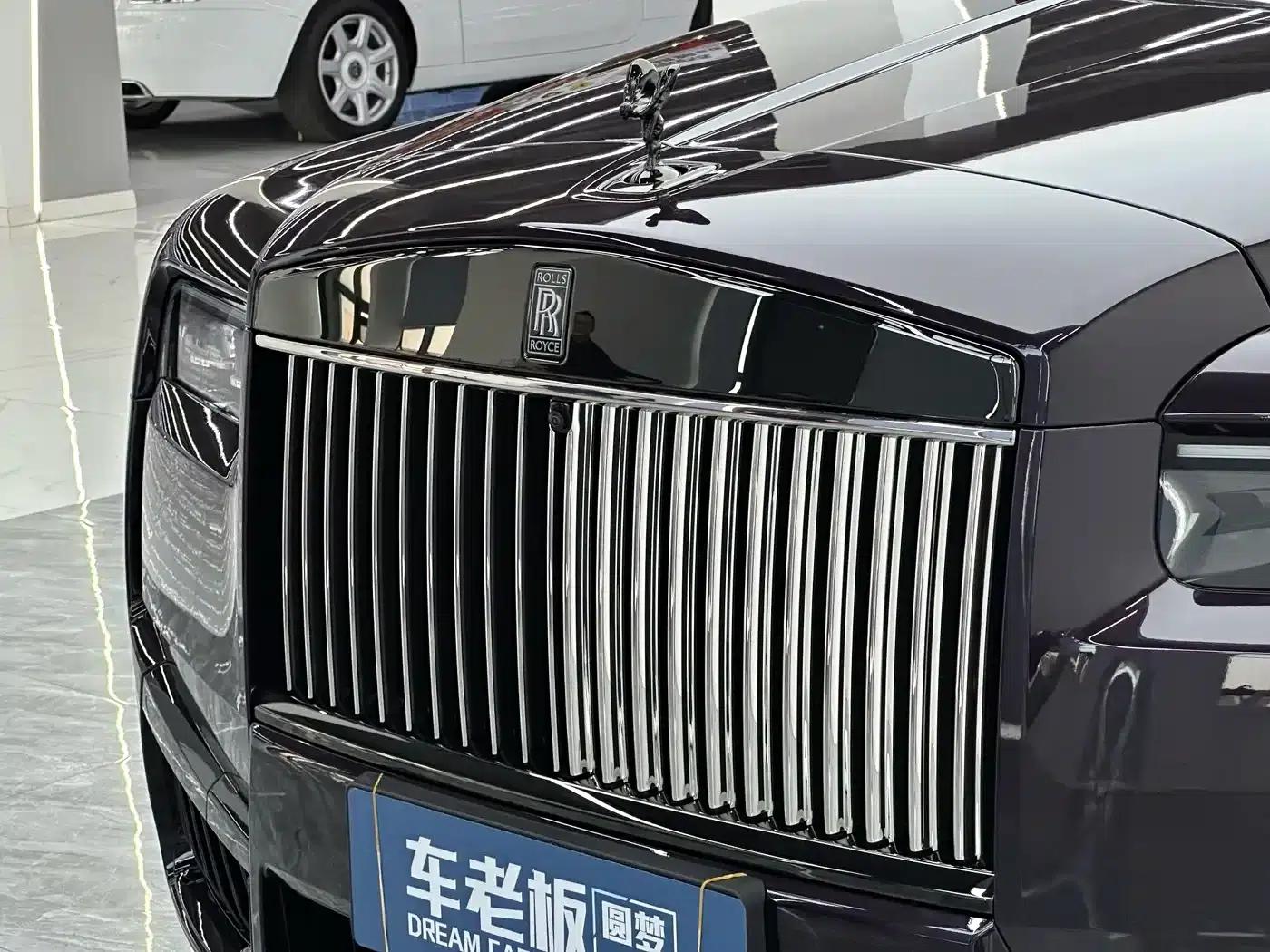 2024 Cullinan Black Badge — миниатюра 14