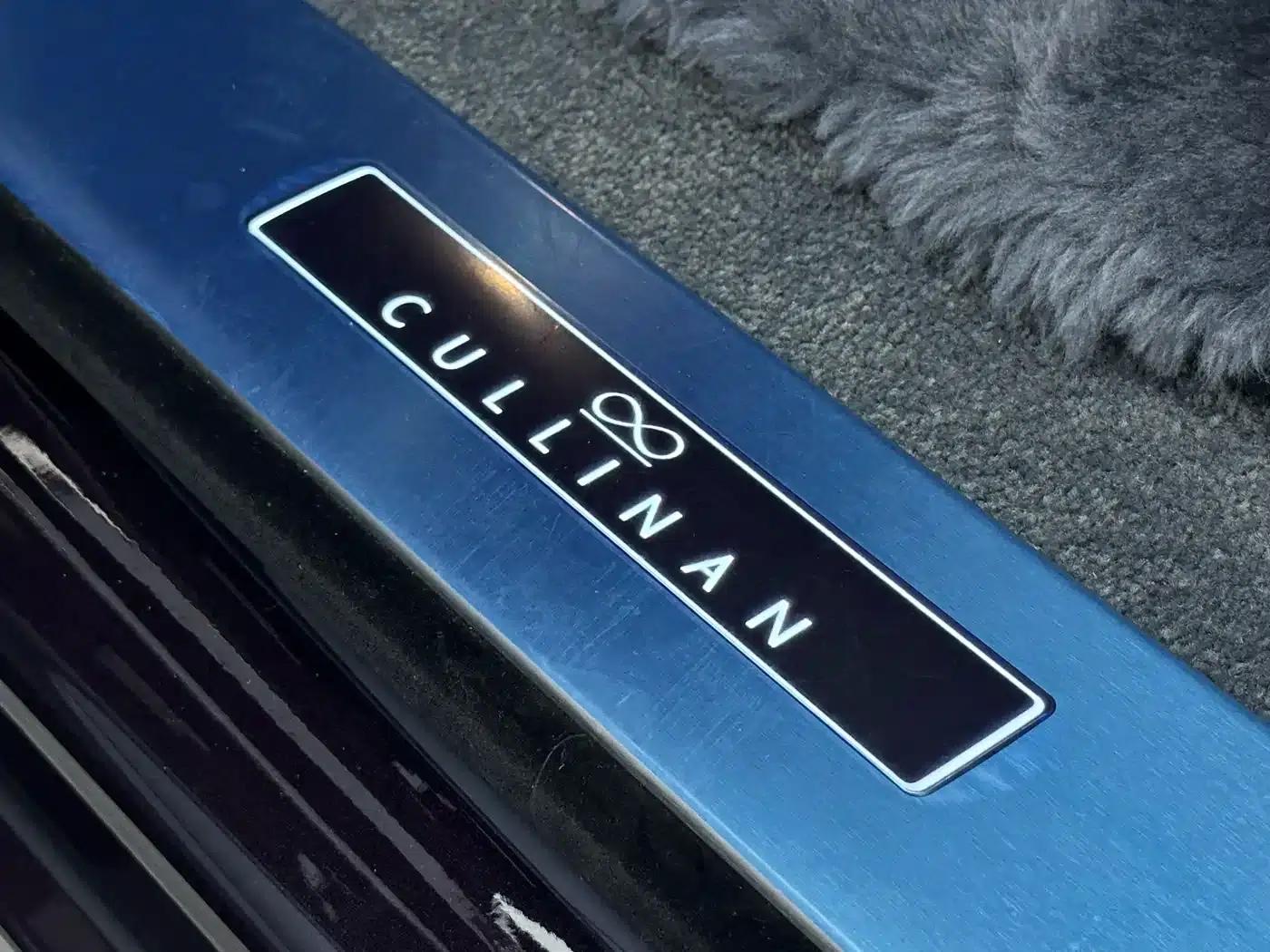 2024 Cullinan Black Badge — миниатюра 20