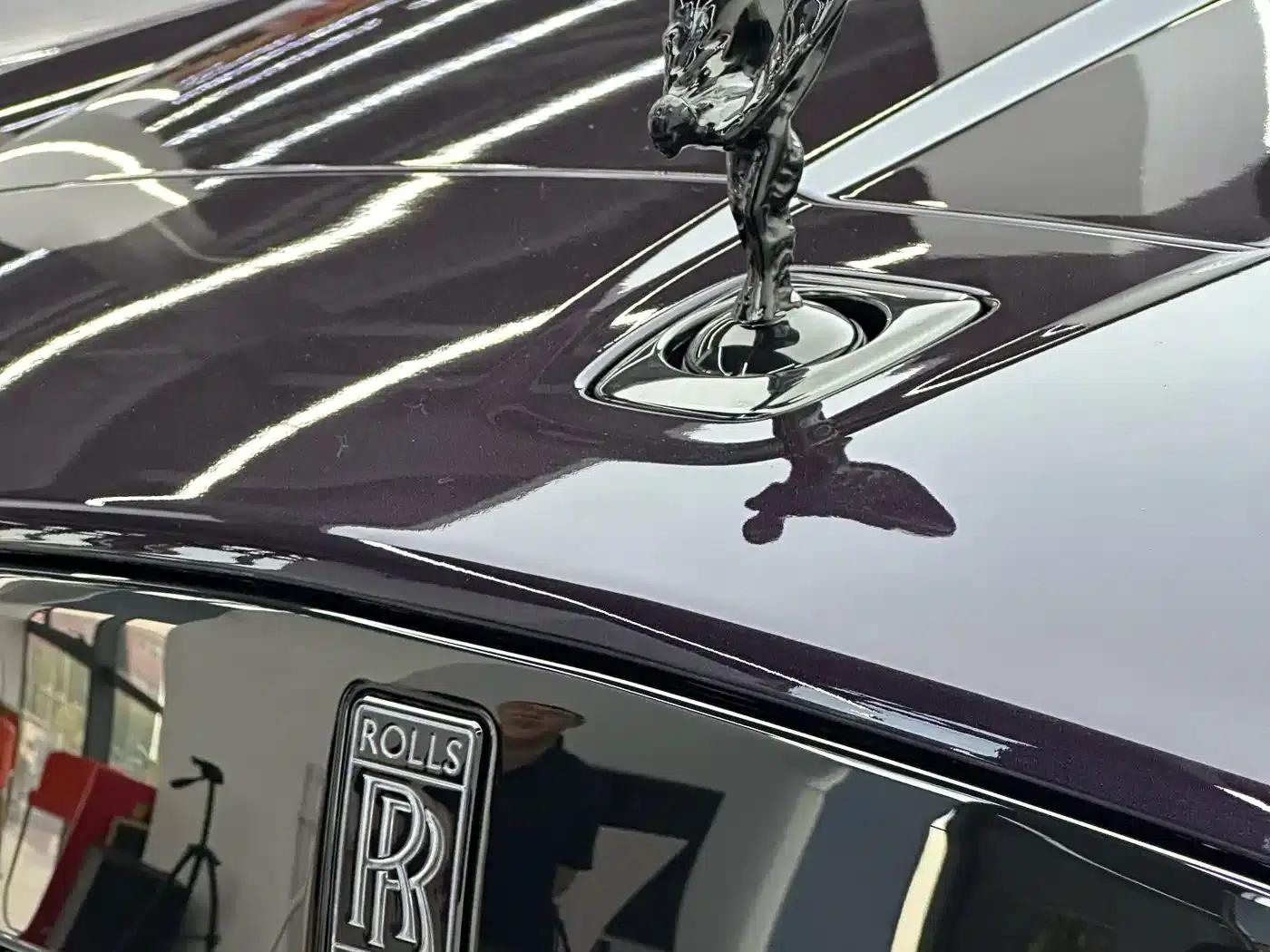 2024 Cullinan Black Badge — миниатюра 26