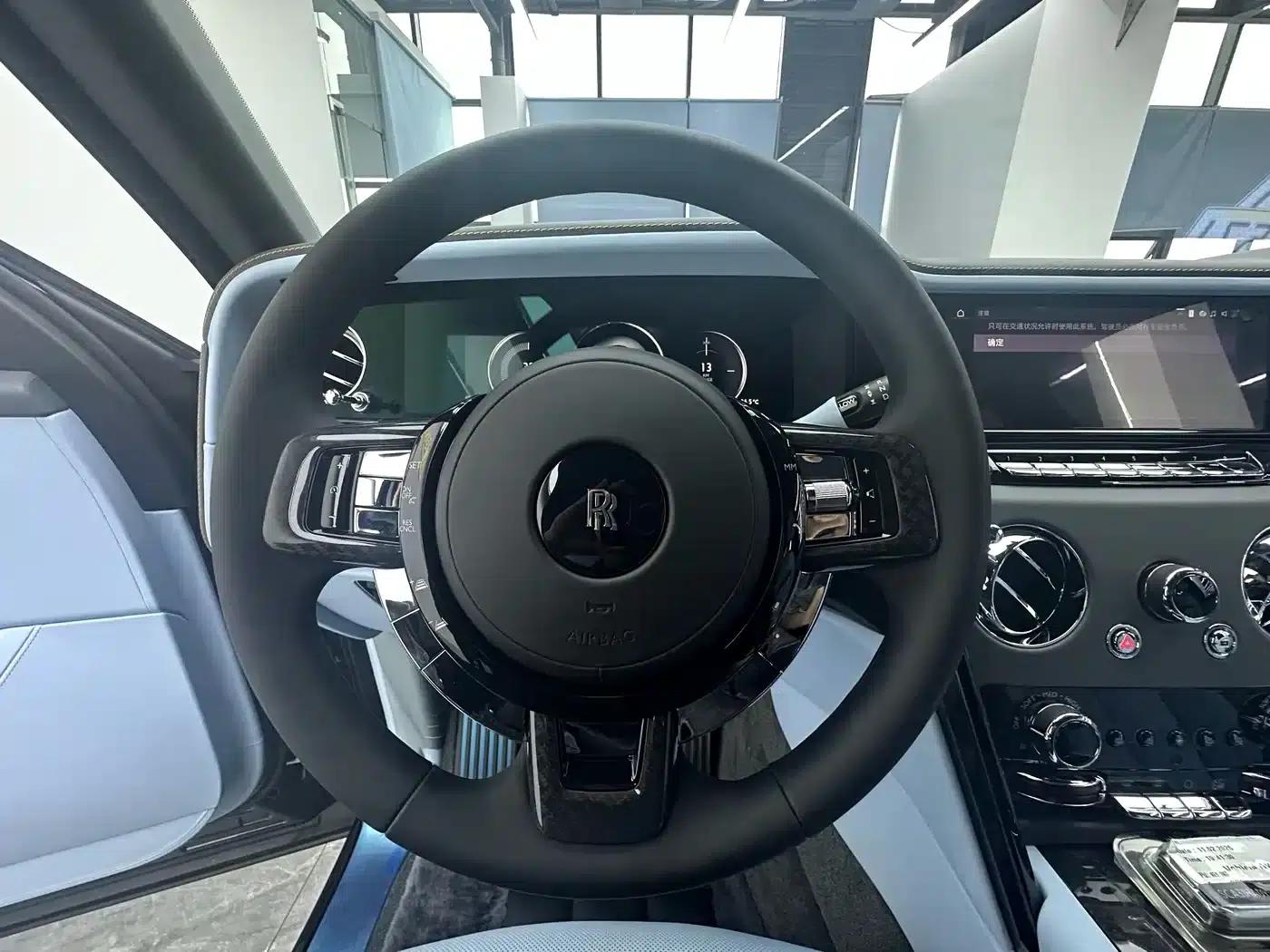 2024 Cullinan Black Badge — миниатюра 35