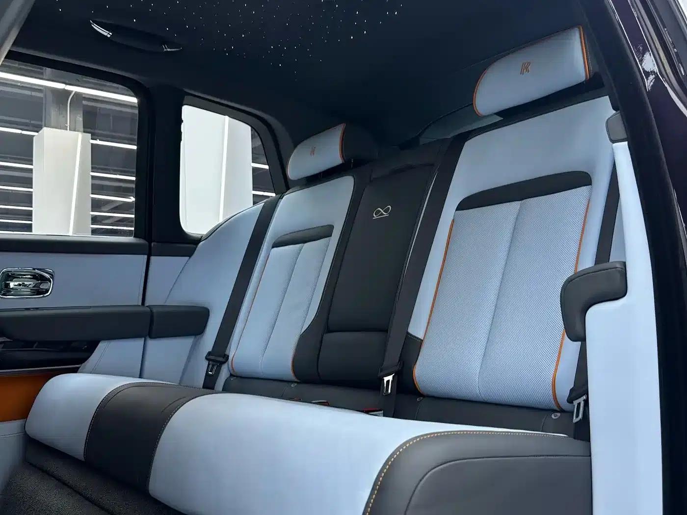 2024 Cullinan Black Badge — миниатюра 43