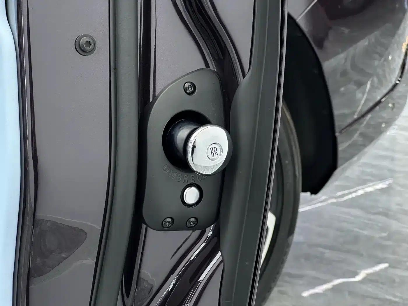 2024 Cullinan Black Badge — миниатюра 44