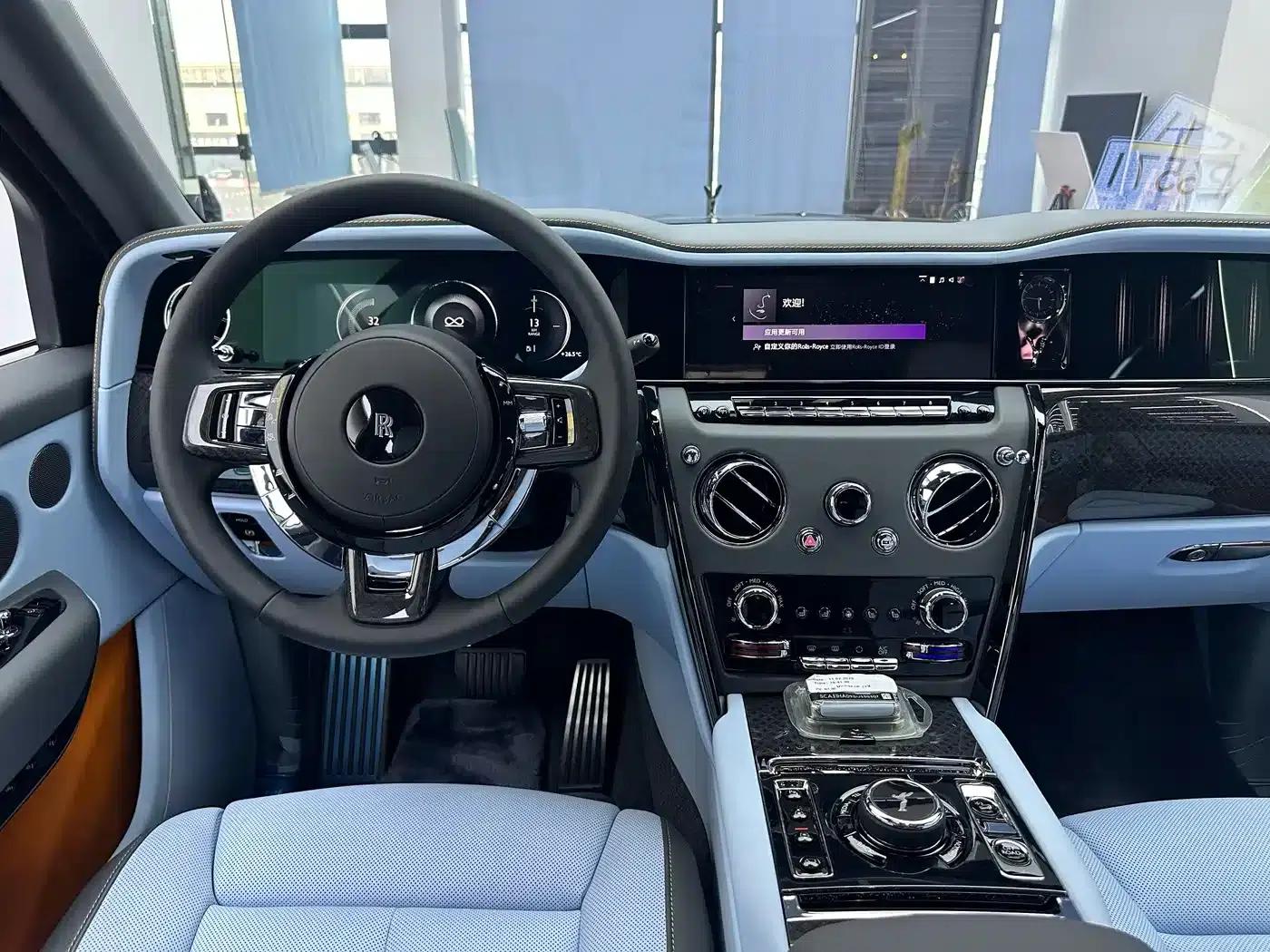 2024 Cullinan Black Badge — миниатюра 49