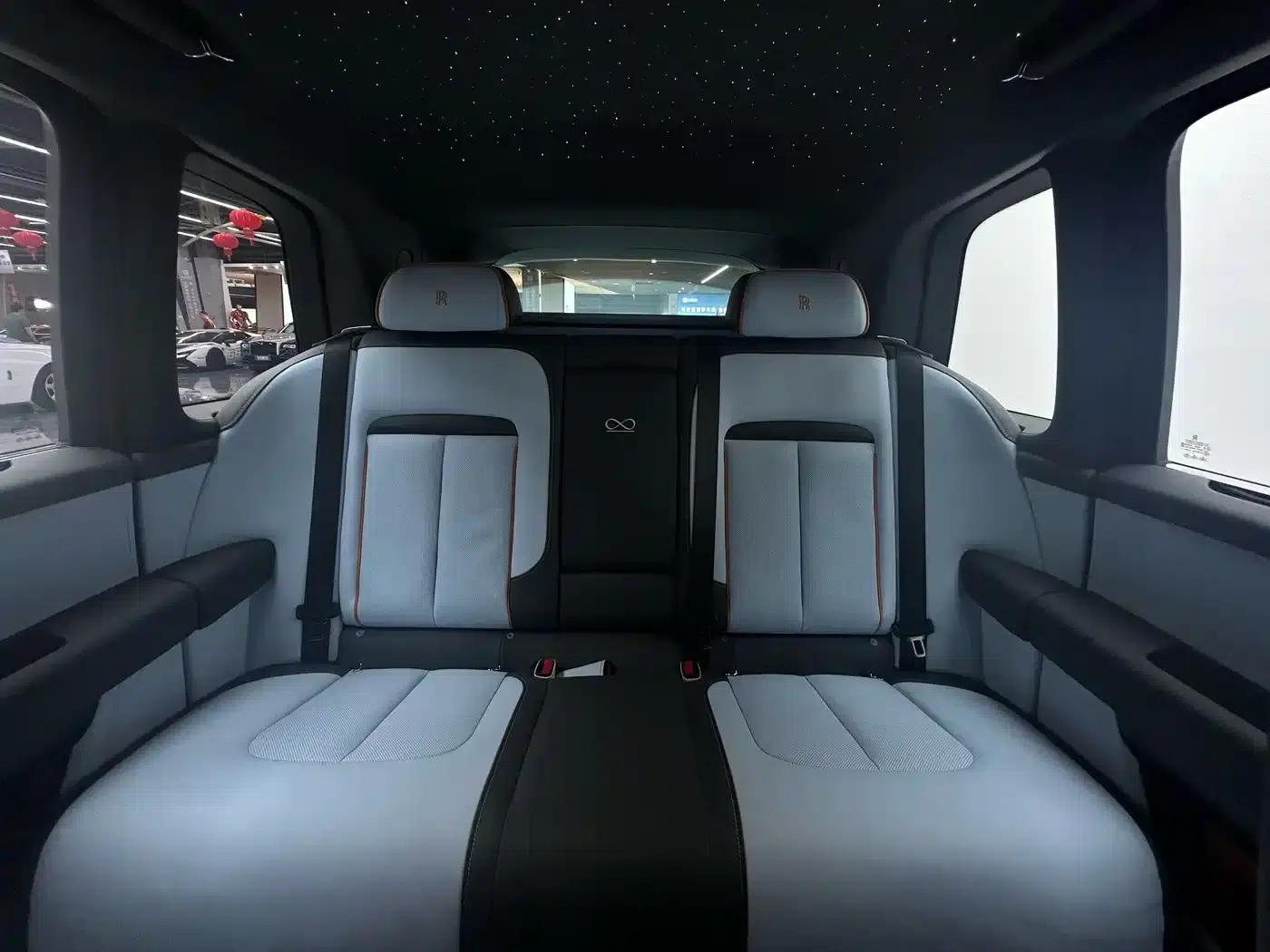 2024 Cullinan Black Badge — миниатюра 52