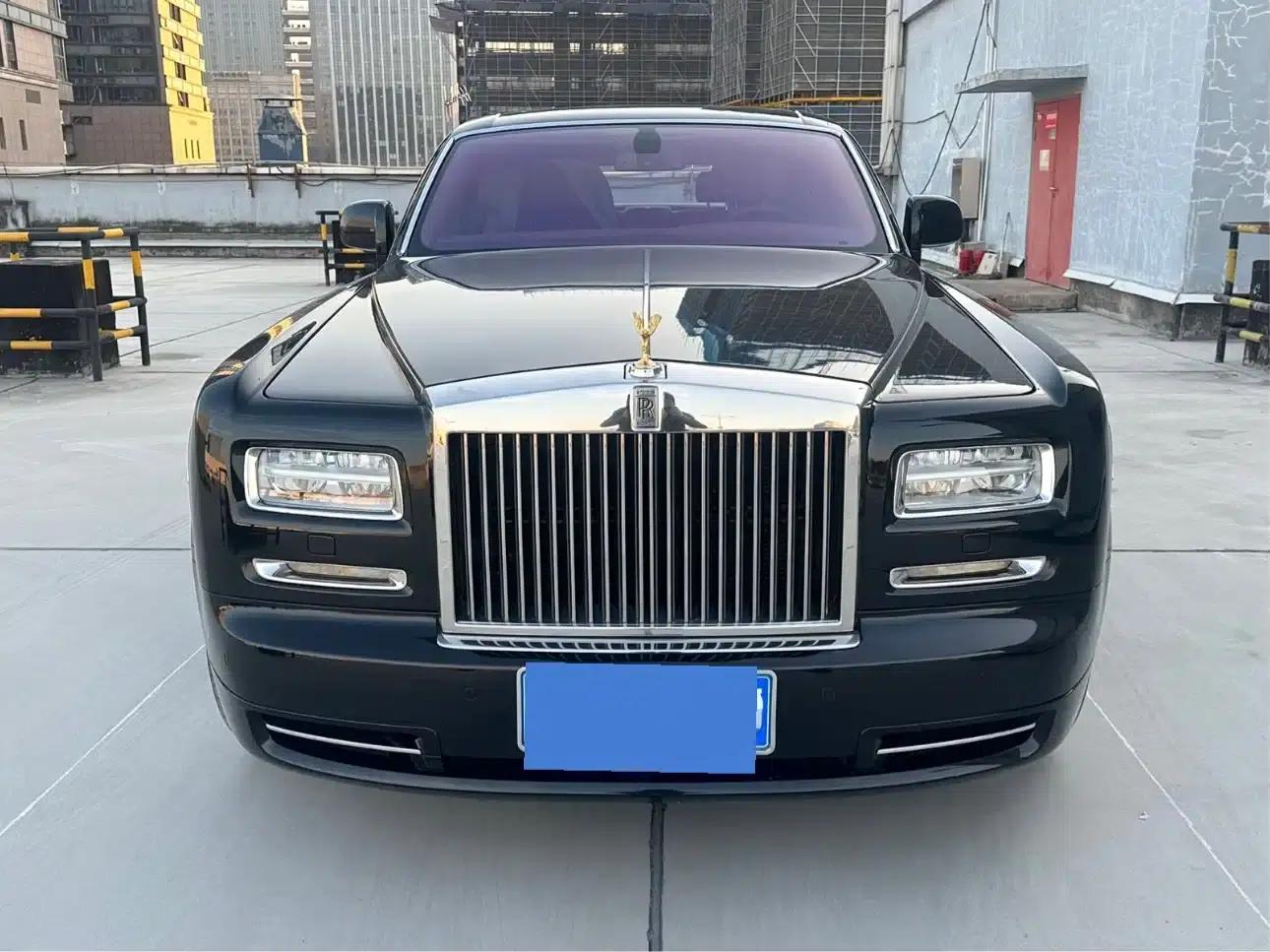 2013 Phantom 6.7L Standard Edition — миниатюра 2