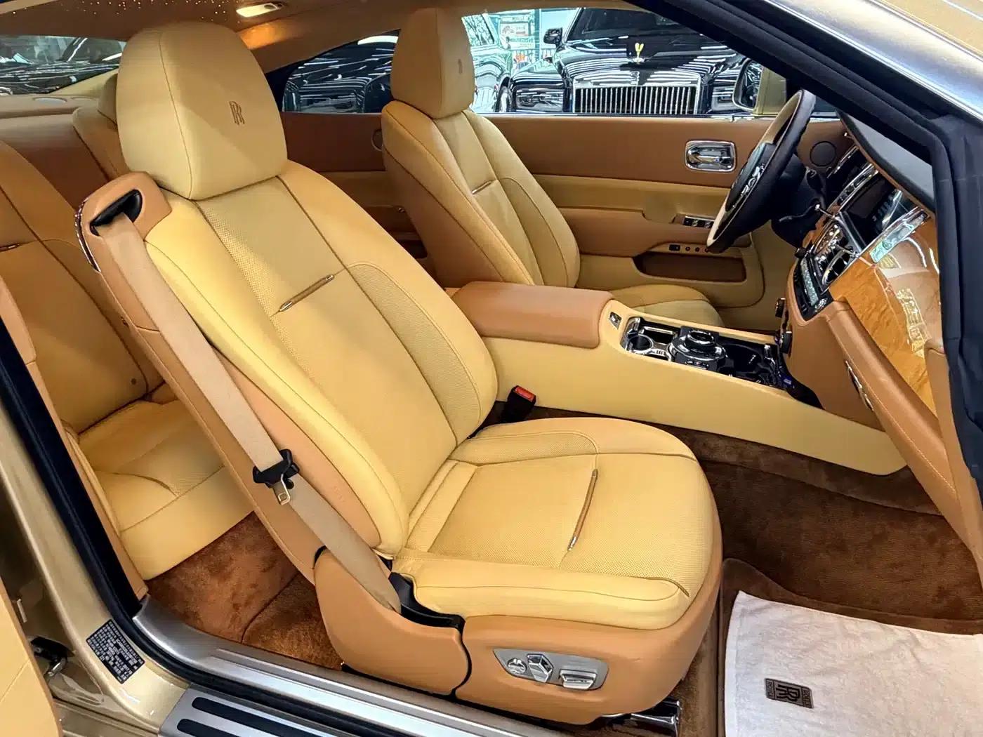 2017 Phantom 6.6T Black Badge Edition — миниатюра 6
