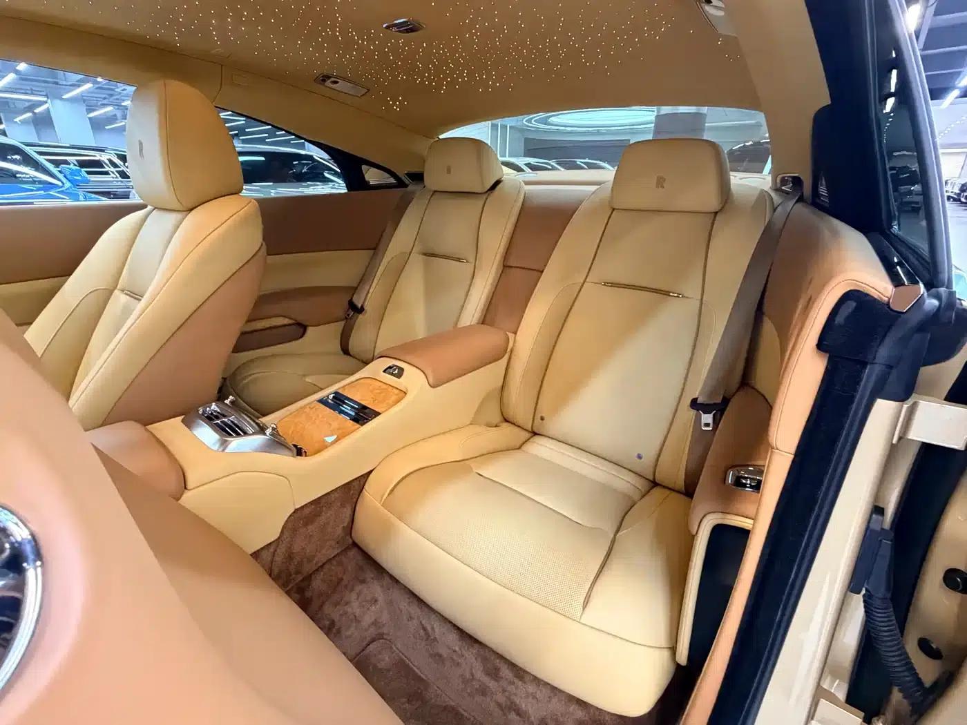 2017 Phantom 6.6T Black Badge Edition — миниатюра 9