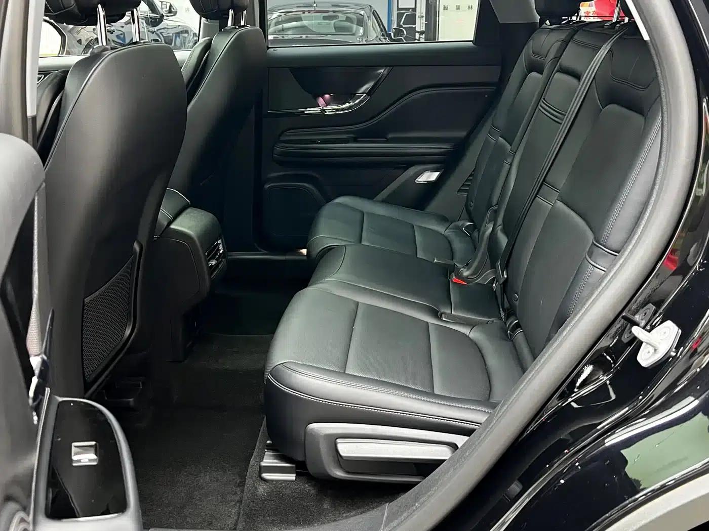 Adventurer 2022 2.0T 2WD Premium Edition — миниатюра 19