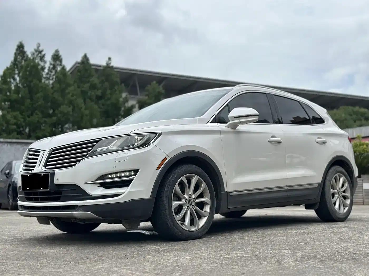 Lincoln MKC 2014 2.0T 2WD Premium Edition — миниатюра 1