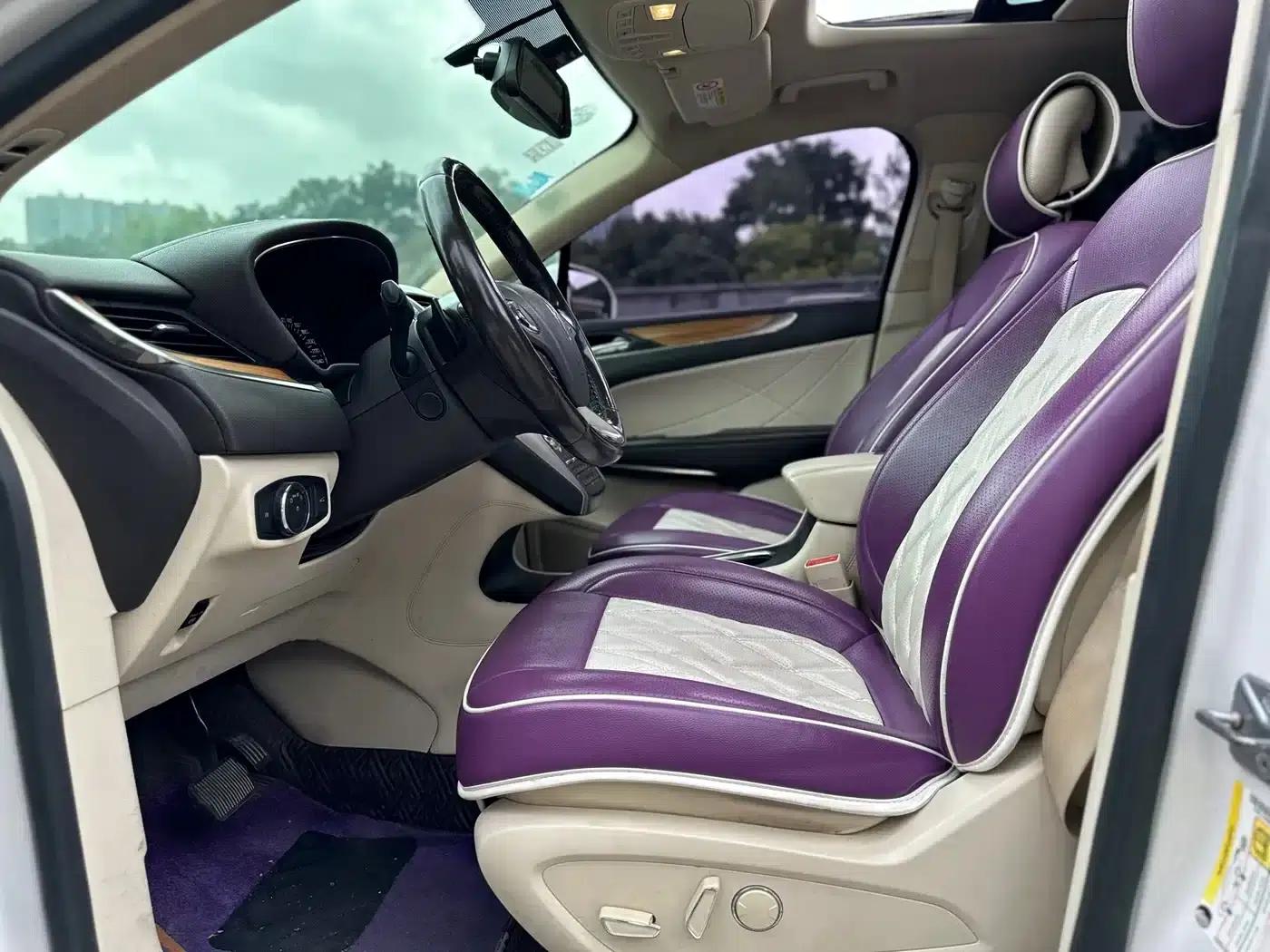 Lincoln MKC 2014 2.0T 2WD Premium Edition — миниатюра 11
