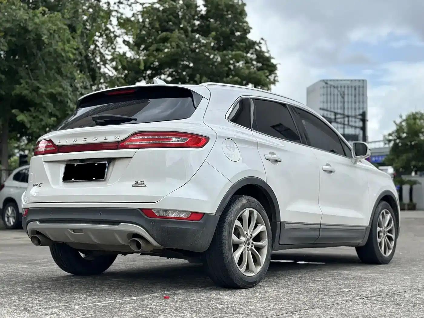Lincoln MKC 2014 2.0T 2WD Premium Edition — миниатюра 3