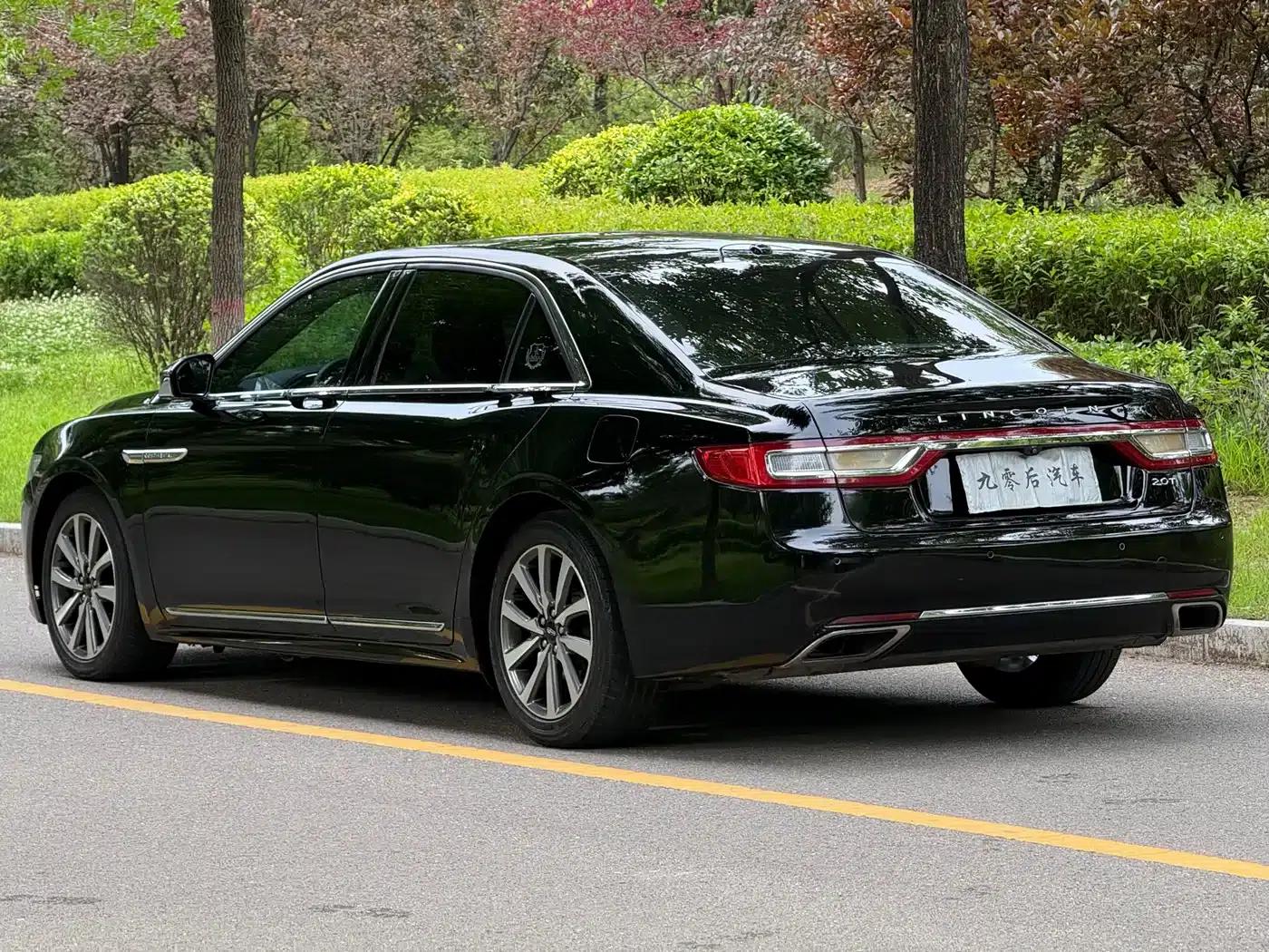 Lincoln Continental 2017 2.0T Two-Wheel Drive Premium Edition — миниатюра 4