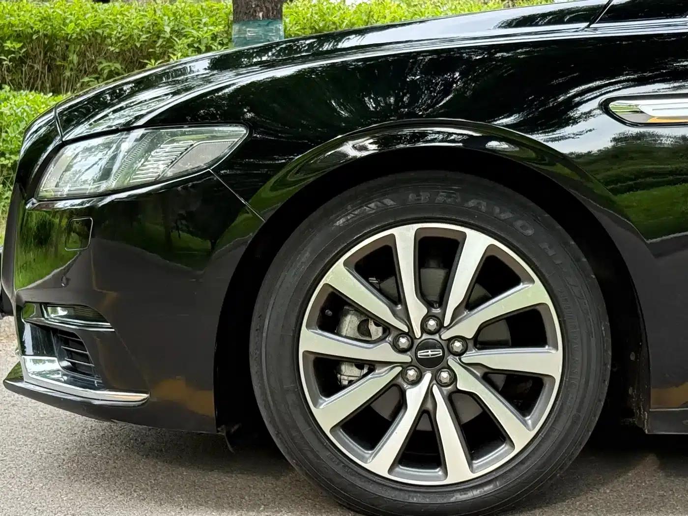 Lincoln Continental 2017 2.0T Two-Wheel Drive Premium Edition — миниатюра 9