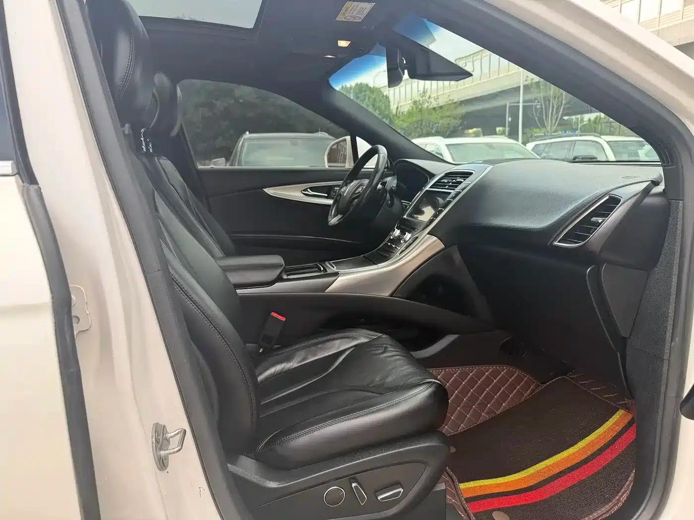 Lincoln MKX 2018 2.0T AWD Premium Edition — миниатюра 5
