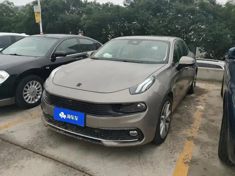 Lynk & Co 03 2018 1.5TD DCT Pro Edition (National V Emission Standard) — миниатюра 1