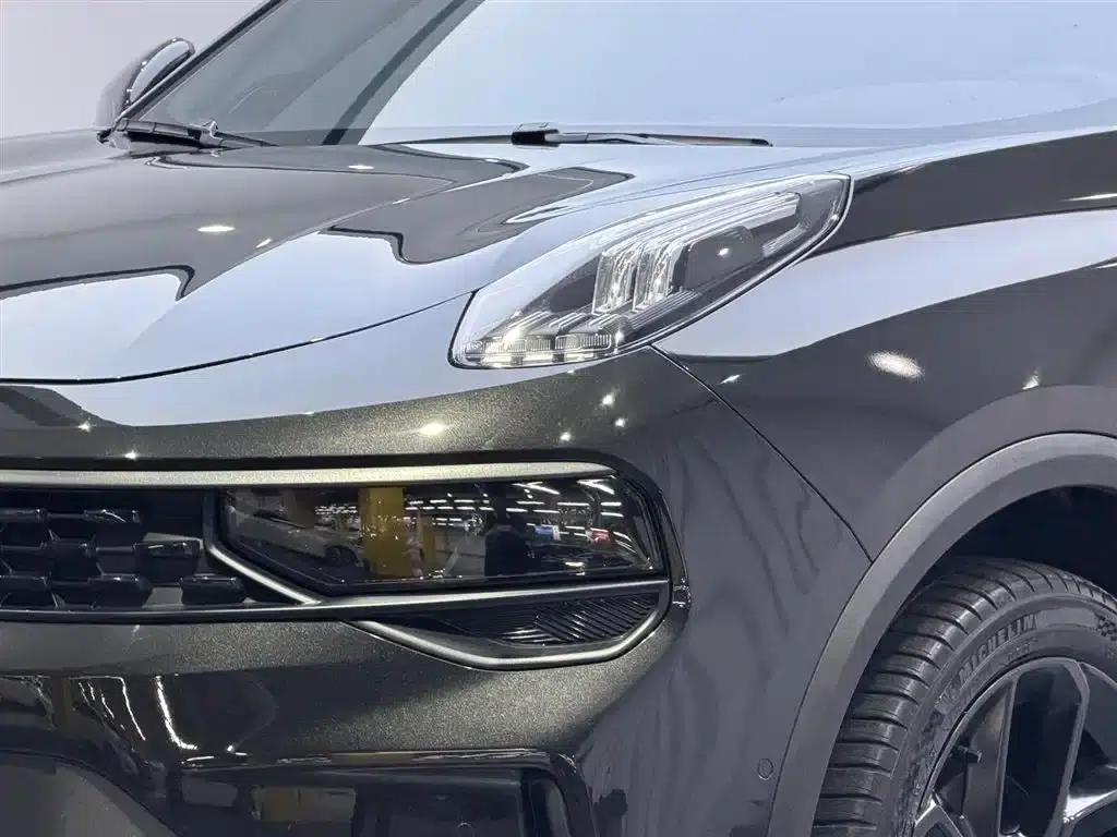 Lynk & Co 01 2021 2.0TD AWD Dark Edition — миниатюра 10