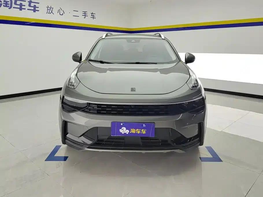 Lynk & Co 01 2021 2.0TD Two-Wheel Drive Pro — миниатюра 2